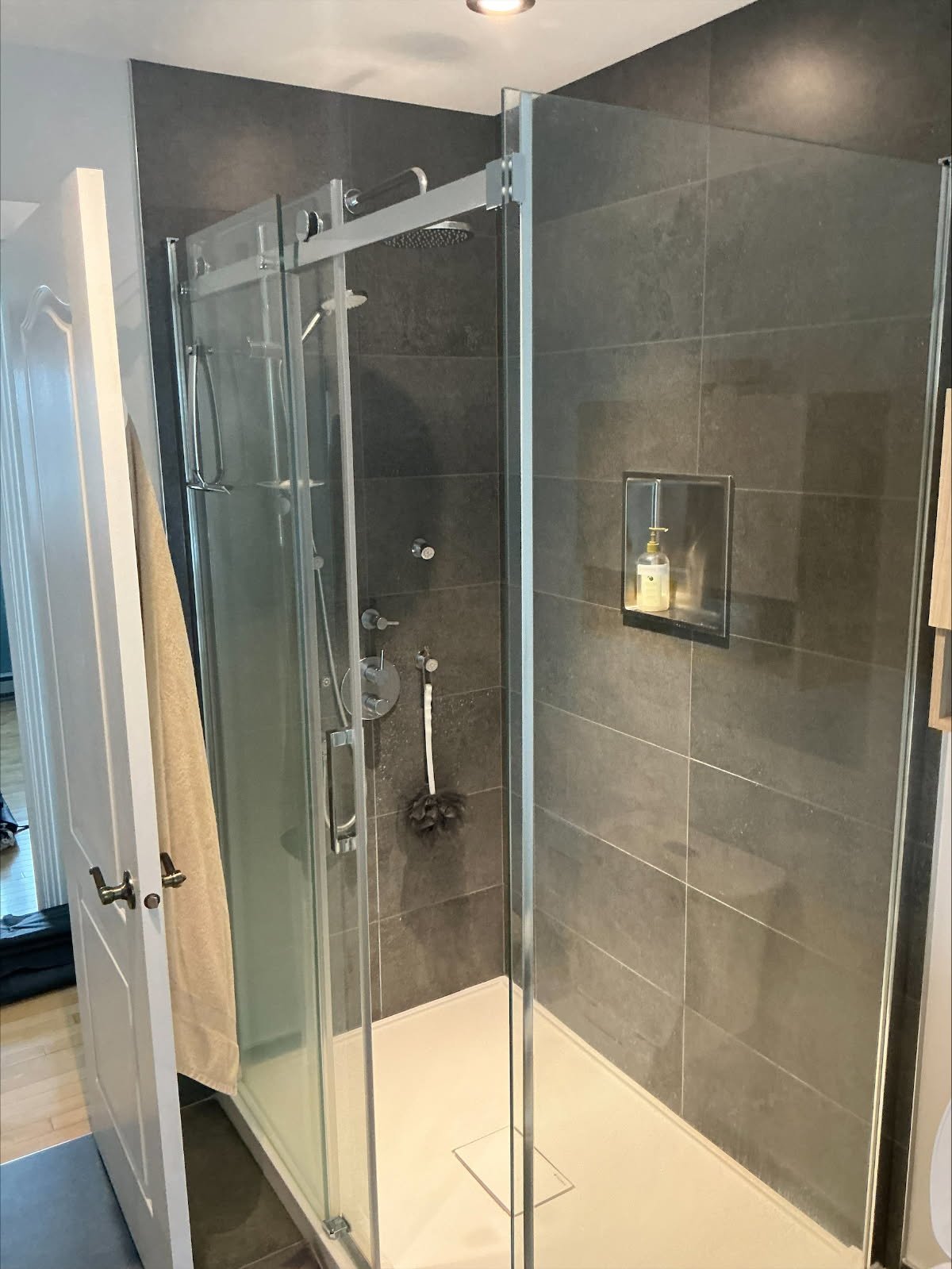 ME303d2528039ccd66c5b9b995ddf0d29f